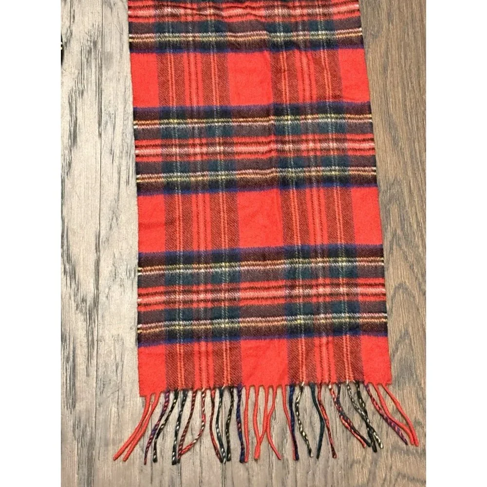 Harrods Of London 100% Cashmere Tartan Red Plaid Scarf Scotland Retails For $270